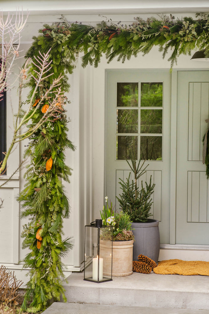 
                  
                    STOOPS Design - Custom Exterior Fresh Garland Installation
                  
                