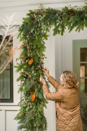 
                  
                    STOOPS Design - Custom Exterior Fresh Garland Installation
                  
                