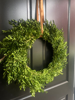 
                  
                    Elegant Boxwood Wreath
                  
                