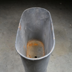 
                  
                    Zinc Planter
                  
                
